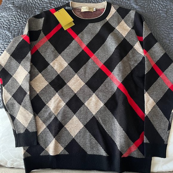 Burberry black tan red sweater - womens M or mens XS - Picture 2 of 4